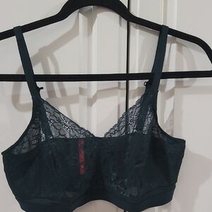 Green Lace Bra with Scalloped Trim and Spaghetti Straps